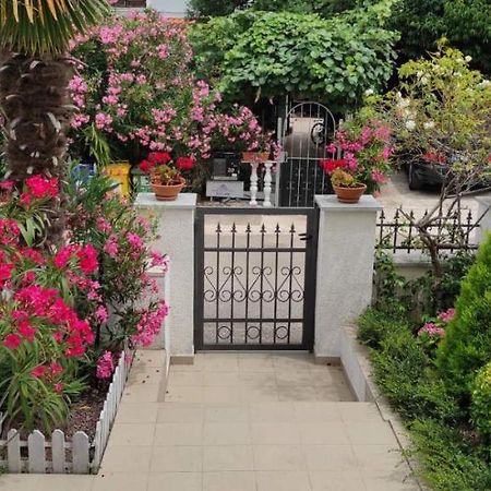 Apartman Eli Rovinj Exteriör bild