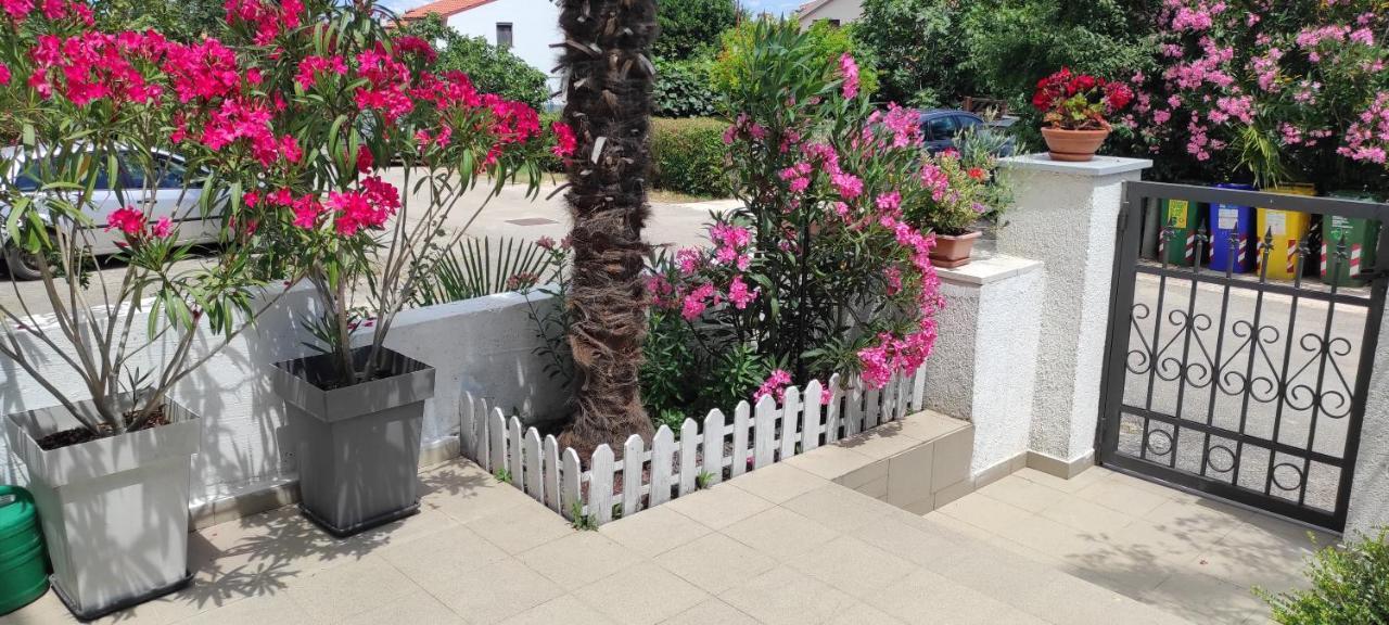 Apartman Eli Rovinj Exteriör bild