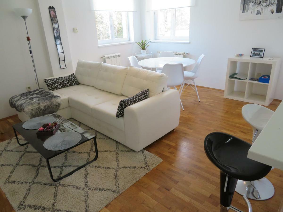 Apartman Eli Rovinj Exteriör bild